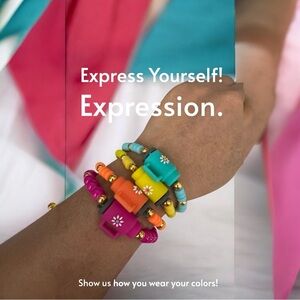 Bright Yellow Beaded Bracelet with Daisy Mug Charm